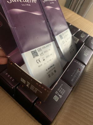 알러간 주이더텀 Ultra4는 광대뼈를 위한 연결된 Ha 피부 필러를 넘습니다
